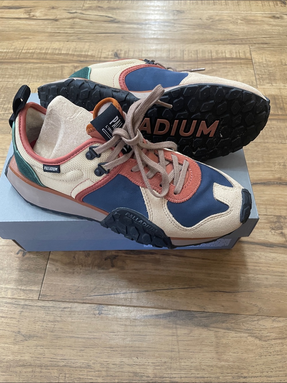 Palladium Women’s Troop Runner Sneakers